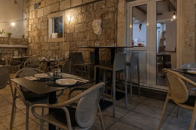 Terrace of the BOKun gastro bar in Stomorska